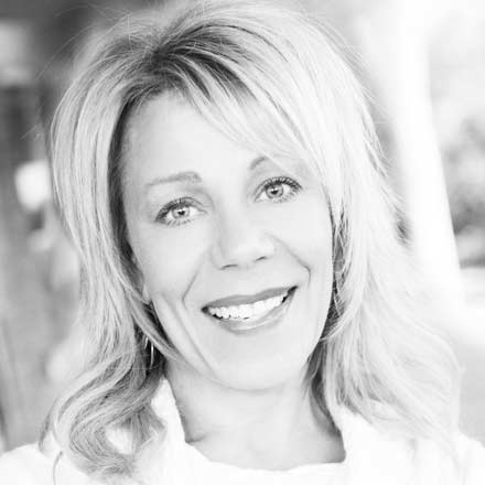 Nadine Schlegel 